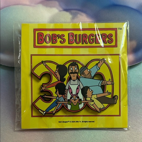 Bob’s Burgers 300 Episodes SDCC Exclusive Enamel Pin - Picture 1 of 4